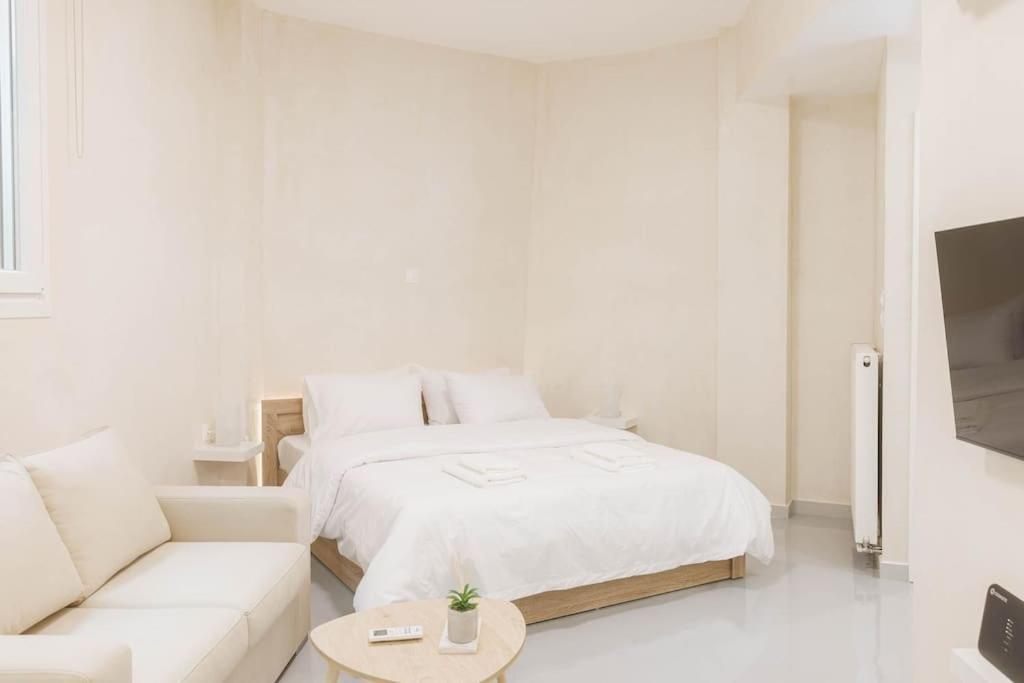 Modern Hiding Place In The Heart Of アテネ エクステリア 写真